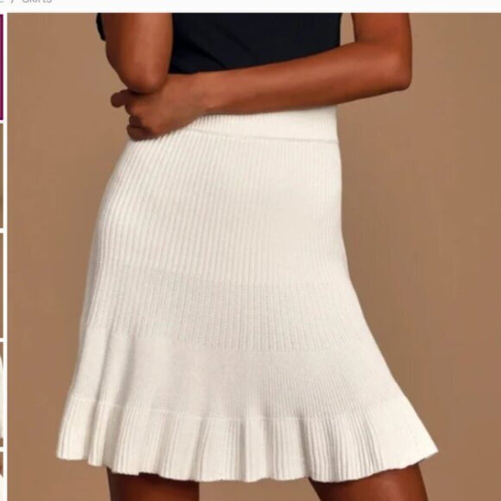 FREE PEOPLE Ivory Knit Skirt Size Small NWT - Picture 1 of 8